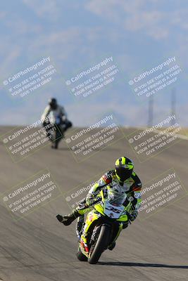 media/Dec-04-2022-CVMA (Sun) [[e38ca9e4fc]]/Race 1 Supersport Open/